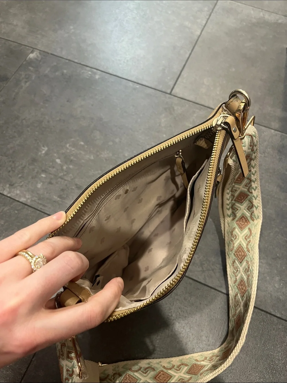 kate spade tan leather crossbody with patterned adjustable strap